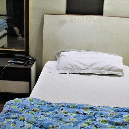Central Guest House , Walk In Dargah & Markaz New Delhi Ngoại thất bức ảnh