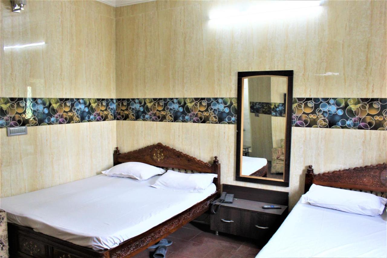 Central Guest House , Walk In Dargah & Markaz New Delhi Ngoại thất bức ảnh